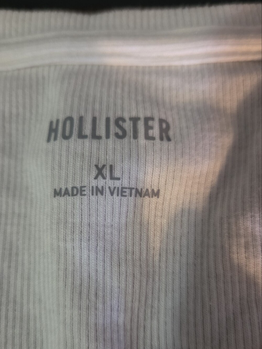 Hollister White Ribbed Long-Sleeve Henley Like New XL - Picture 2 of 2